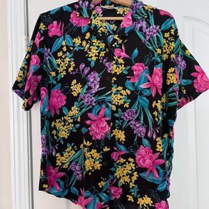 Vintage Charles Scott Floral button up Short sleeve top Sz Medium